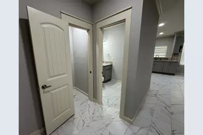 5802 Twisted Pine Court #D, Houston, TX 77039 - Photo 7