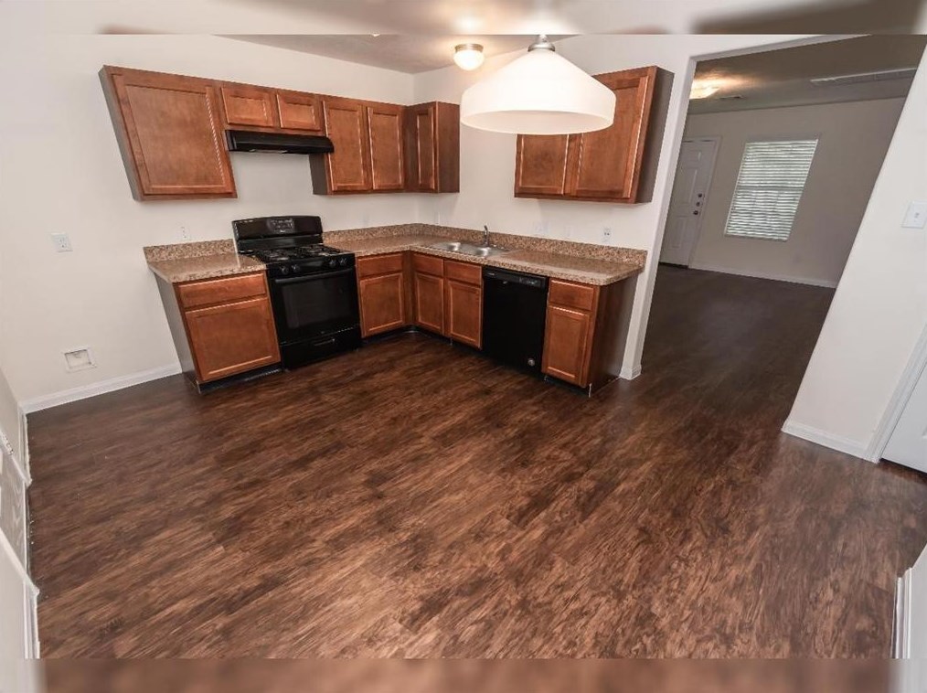 2437 Werrington Way, Houston TX  77073 exterior