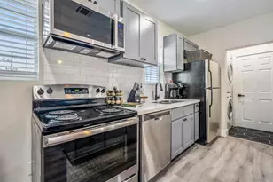5 Estelle St, Houston, TX 77003 - Photo 21