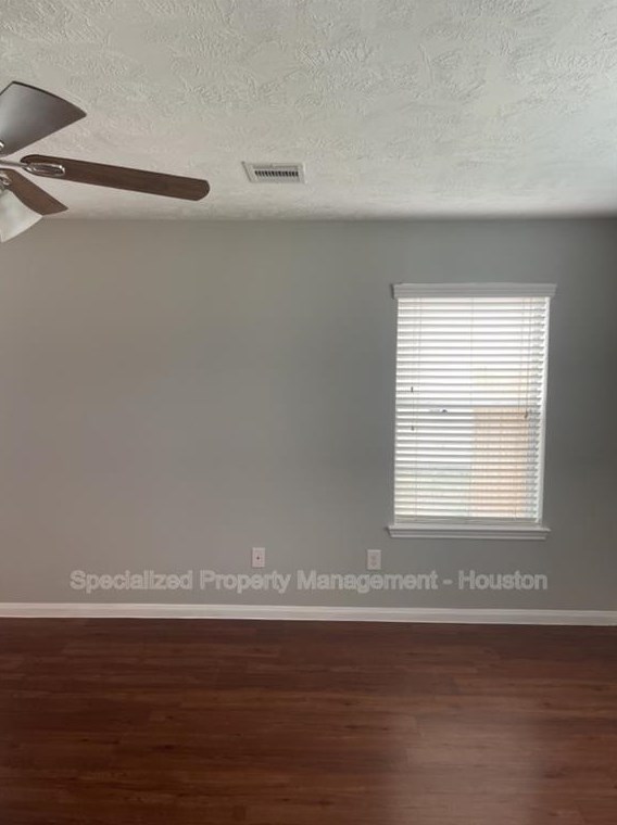 22338 Queenbury Hills Dr, Houston TX  77073-5684 exterior