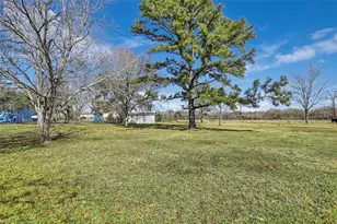 6180 Tri City Beach Rd, Beach City, TX 77523 - Photo 13