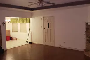 2017 5th St, Orange, TX 77630 - Photo 3