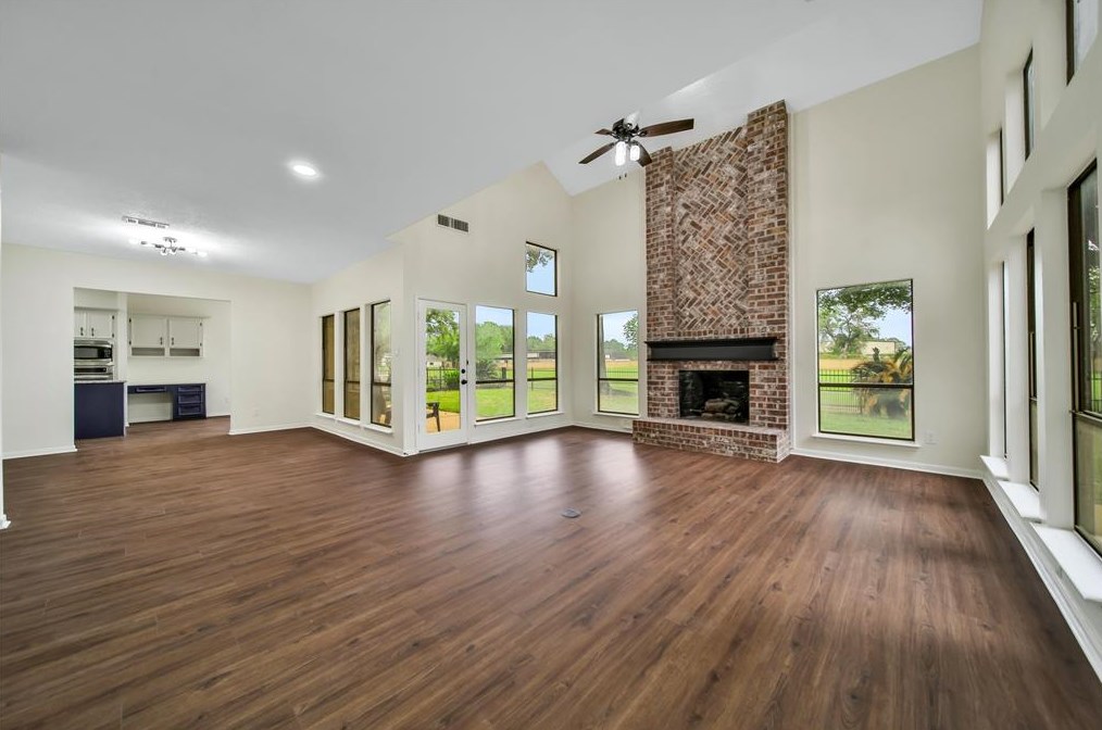 7314 Blenheim Palace Ln, Houston TX  77095-3552 exterior