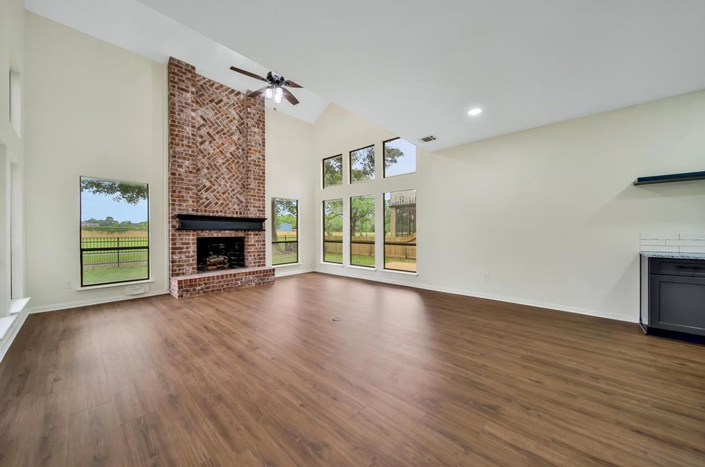 7314 Blenheim Palace Ln, Houston TX  77095-3552 exterior