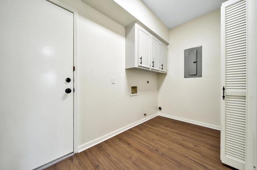 7314 Blenheim Palace Ln, Houston TX  77095-3552 exterior