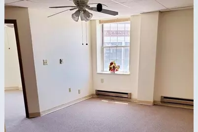 208 W State St, Huntington, IN 46750 - Photo 9