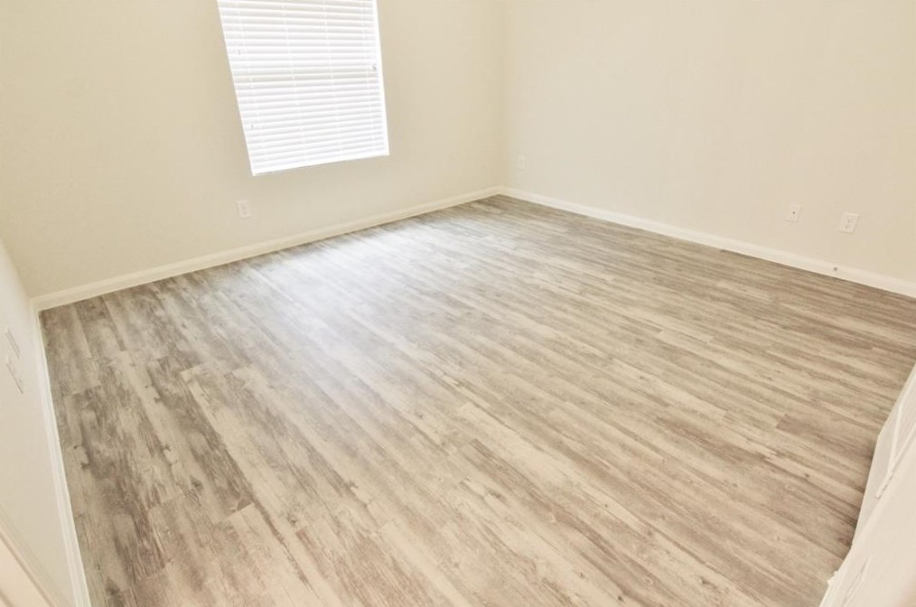 5446 Plantation Forest Dr, Katy TX  77449-1558 exterior