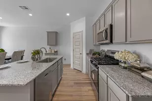 6605 Alexis St, Beaumont, TX 77708 - Photo 5