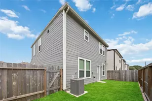 10127 Clearwick St, Houston, TX 77034 - Photo 17