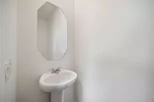 10127 Clearwick St, Houston, TX 77034 - Photo 9