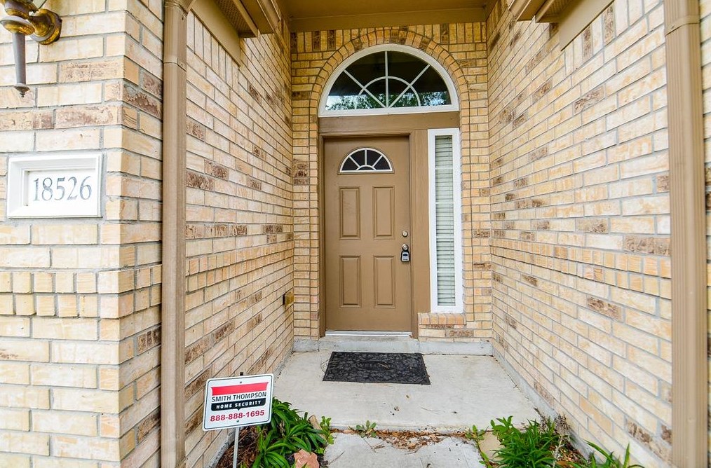 18526 Cypress Lake Village Dr, Cypress TX  77429-4297 exterior