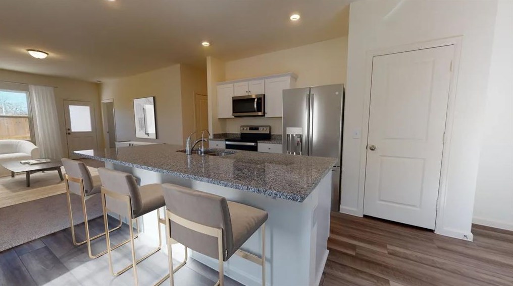 7822 Royalwood Dr, Houston TX  77049-2316 exterior