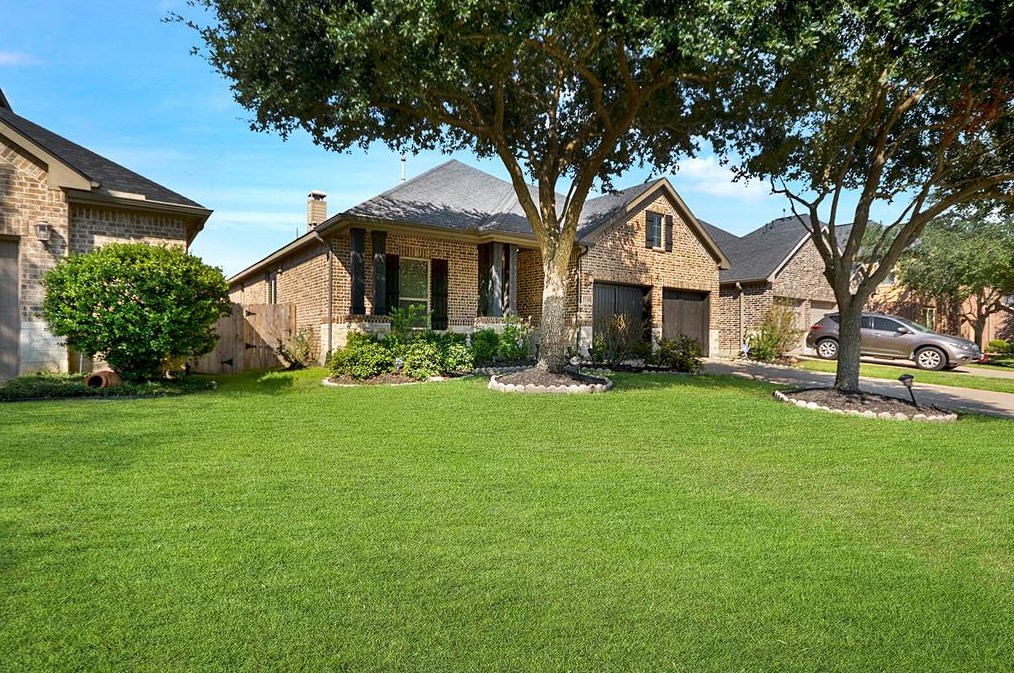 2718 Misty Laurel Ct, Katy TX  77494-1792 exterior