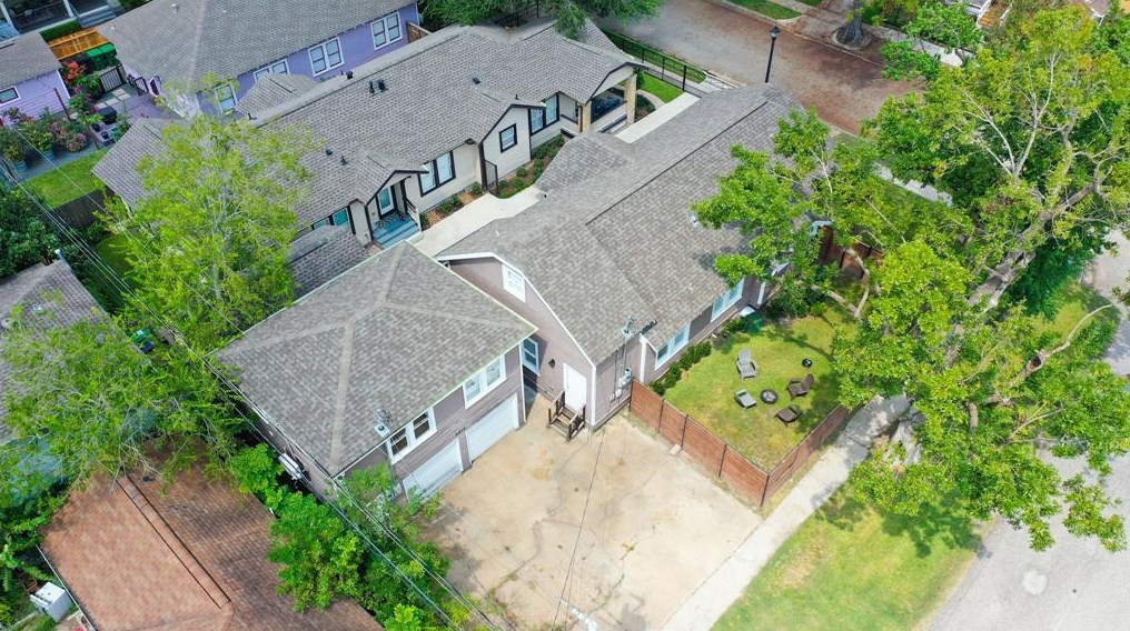 1104 16 St, Houston TX  77008-3429 exterior