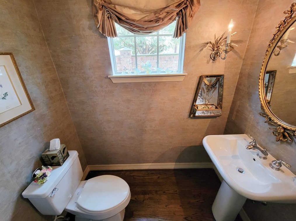 5807 Inwood Park Ct, Houston TX 77057-3196 exterior