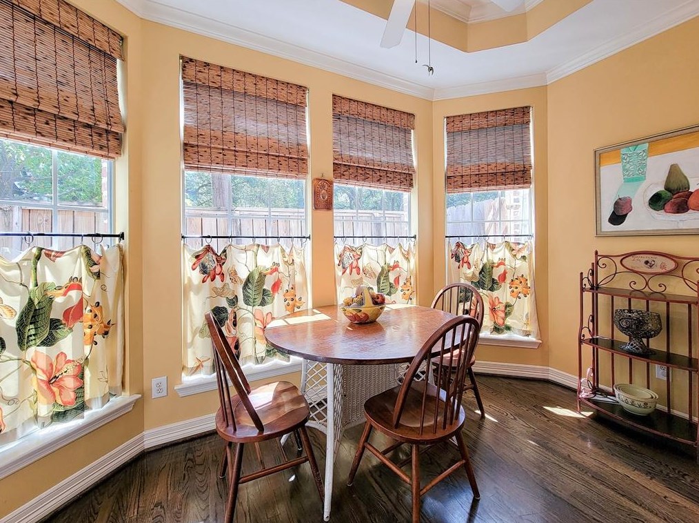 5807 Inwood Park Ct, Houston TX 77057-3196 exterior