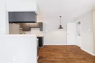 2750 Holly Hall St, Houston, TX 77054 - Photo 5