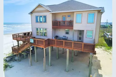 107 Yucca Avenue, Surfside Beach, TX 77541 - Photo 3