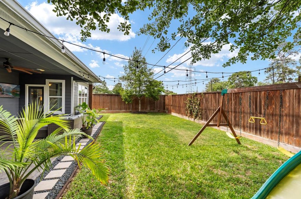 1034 31 St, Houston TX  77018-8311 exterior