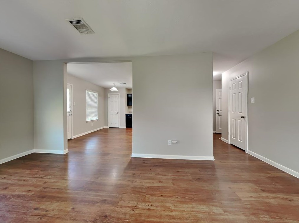 22310 Queenbury Hills Dr, Houston TX  77073-5684 exterior