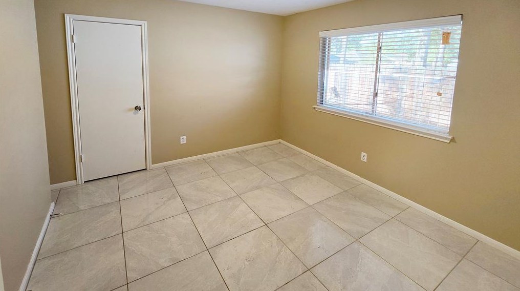 10307 Bushy Crk Dr, Houston TX  77070-4701 exterior