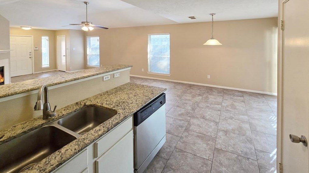 10307 Bushy Crk Dr, Houston TX  77070-4701 exterior