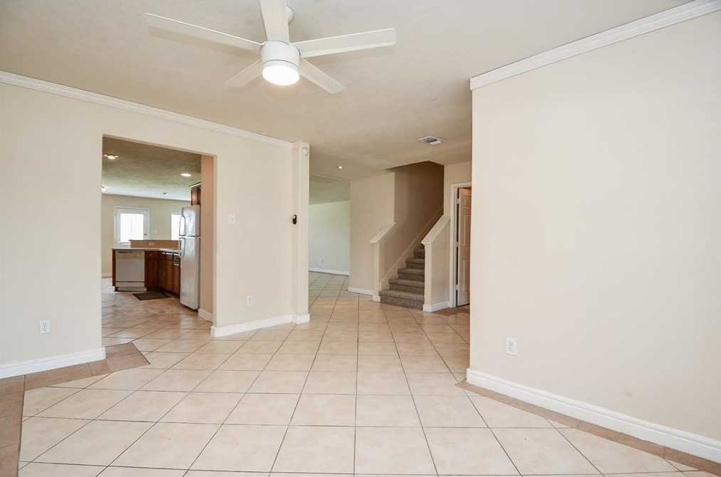 6626 Barker Bnd Ln, Katy TX  77449-0118 exterior