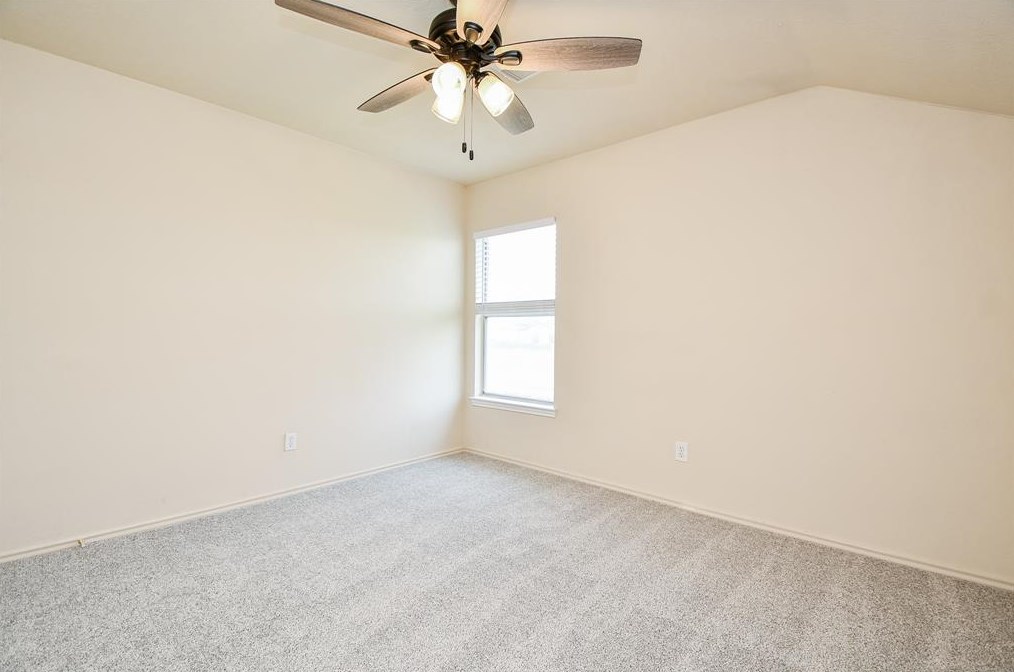 6626 Barker Bnd Ln, Katy TX  77449-0118 exterior