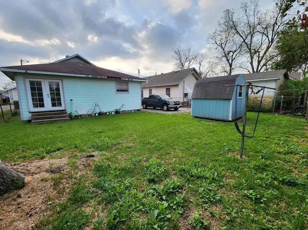 2119 Carter St, Houston TX  exterior