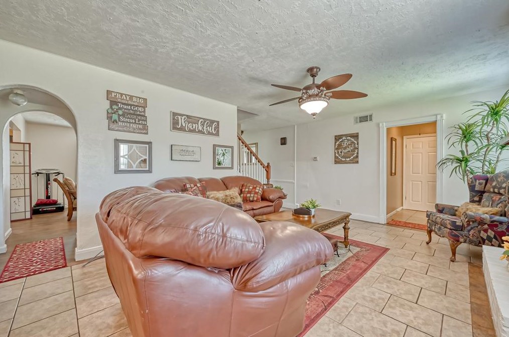 14339 Duncannon Dr, Houston TX  77015-2419 exterior