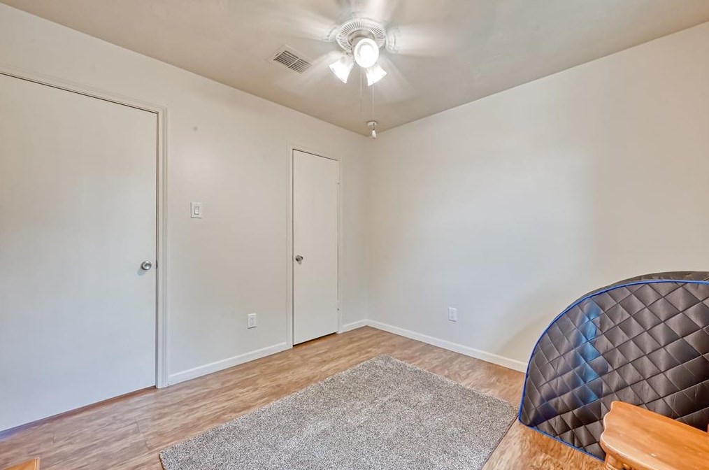 14339 Duncannon Dr, Houston TX  77015-2419 exterior