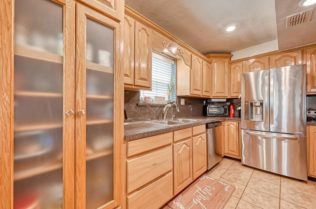 14339 Duncannon Dr, Houston TX  77015-2419 exterior