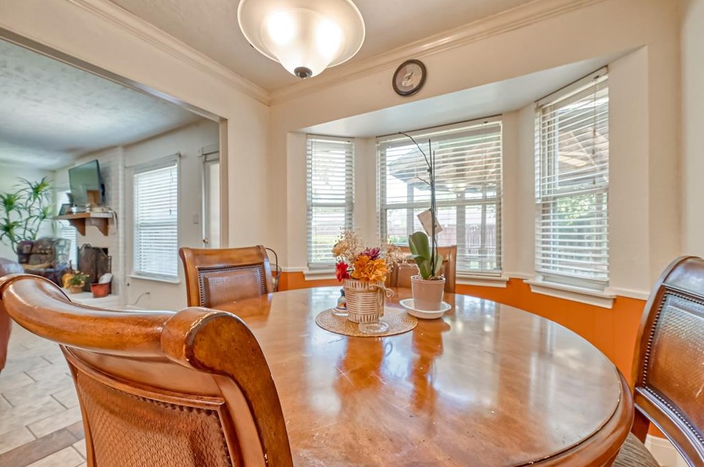 14339 Duncannon Dr, Houston TX  77015-2419 exterior