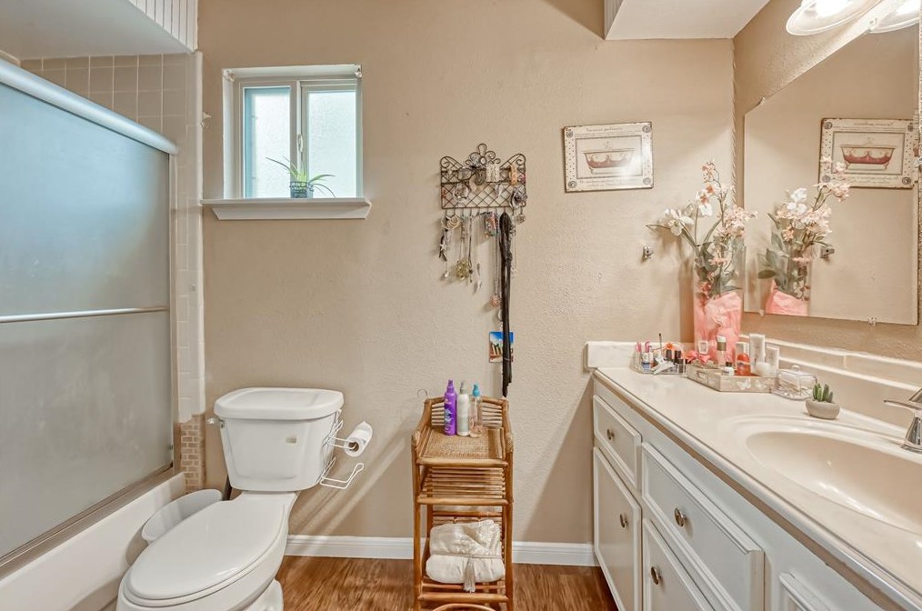 14339 Duncannon Dr, Houston TX  77015-2419 exterior