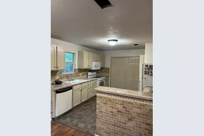 273 Glenda Drive, Livingston, TX 77351 - Photo 9