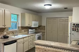 273 Glenda Dr, Livingston, TX 77351 - Photo 9