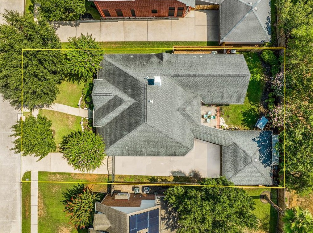 17111 Copper Shr Dr, Houston TX  77095-4331 exterior