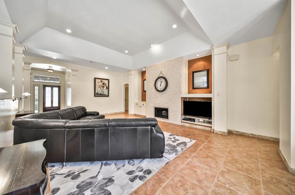 17111 Copper Shr Dr, Houston TX  77095-4331 exterior