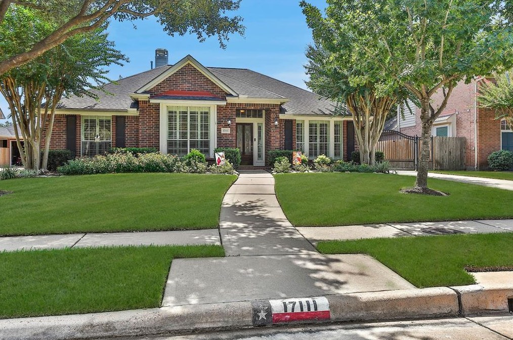 17111 Copper Shr Dr, Houston TX  77095-4331 exterior