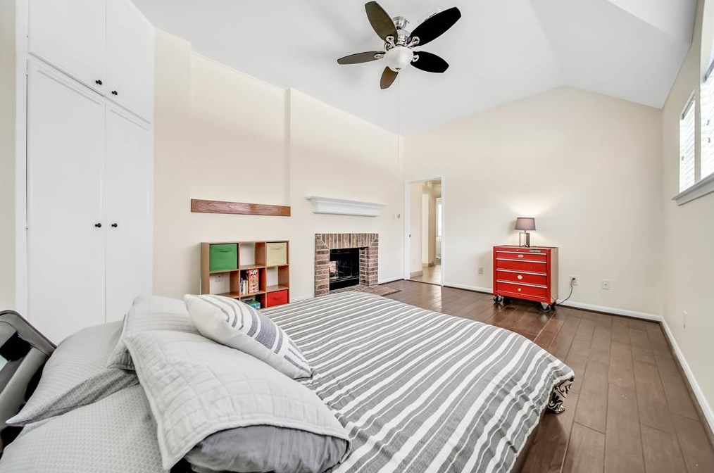 17111 Copper Shr Dr, Houston TX  77095-4331 exterior