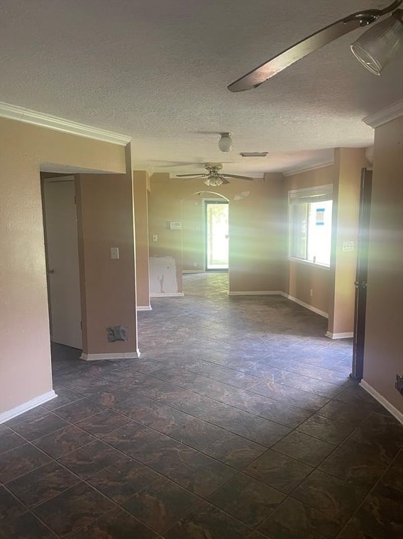 7811 Trentway St, Houston TX  77040-6117 exterior