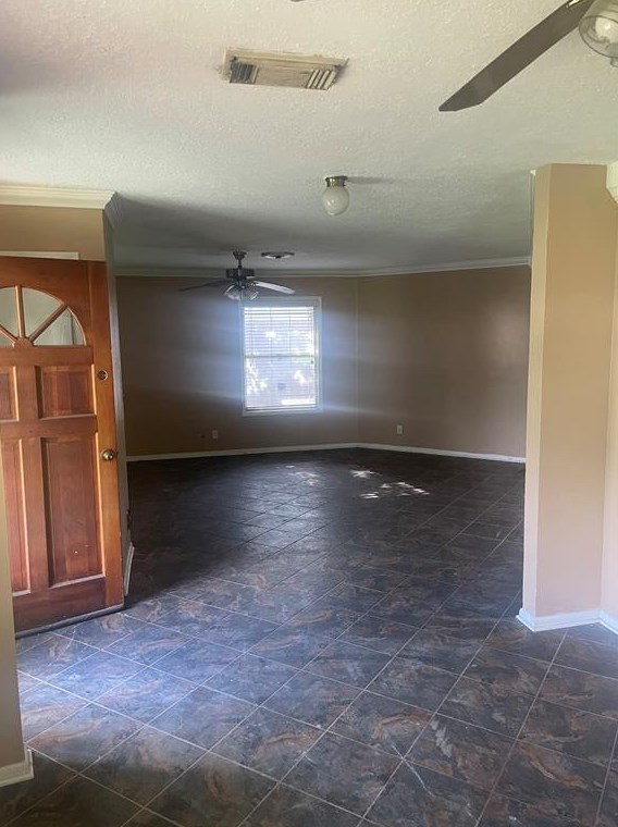 7811 Trentway St, Houston TX  77040-6117 exterior