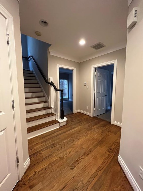1444 Moritz Dr, Houston TX  77055-3206 exterior
