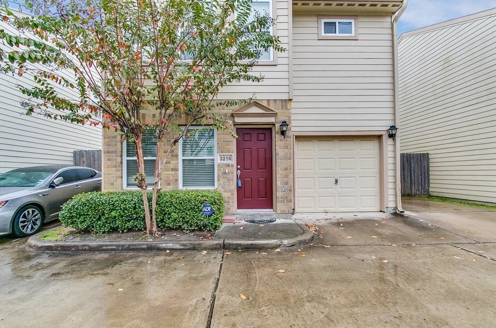 3216 Baer St, Houston TX  77020-6004 exterior