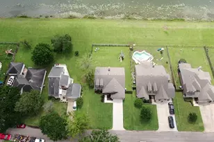 233 Twin Lakes Blvd, West Columbia, TX 77486 - Photo 41