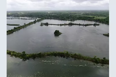 233 Twin Lakes Boulevard, West Columbia, TX 77486 - Photo 45