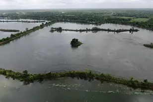 233 Twin Lakes Blvd, West Columbia, TX 77486 - Photo 45