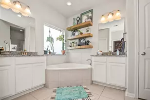 233 Twin Lakes Blvd, West Columbia, TX 77486 - Photo 25