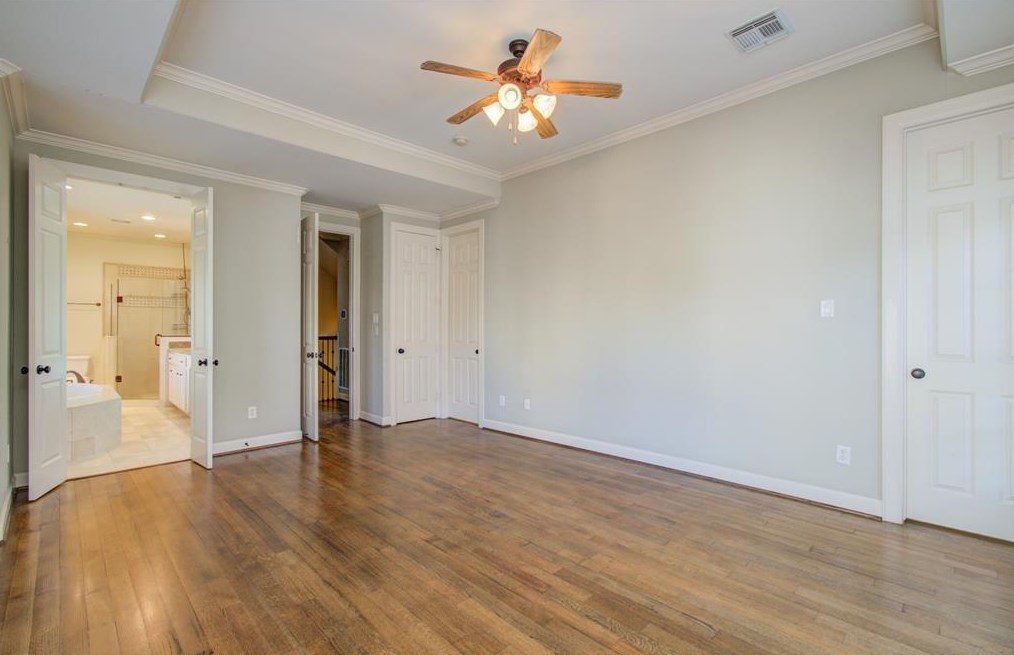 1402 Wichita St, Houston TX  77004-5747 exterior