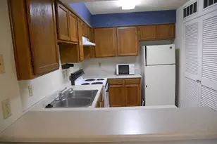 10555 Turtlewood Ct, Houston, TX 77072 - Photo 5